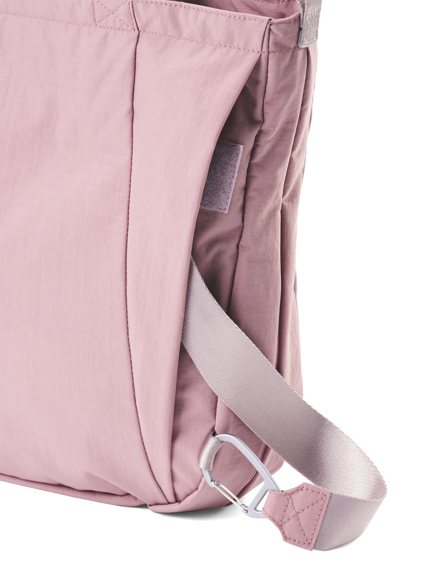 AEVOR-Bike-Shopper-Rosewood-closeup-details