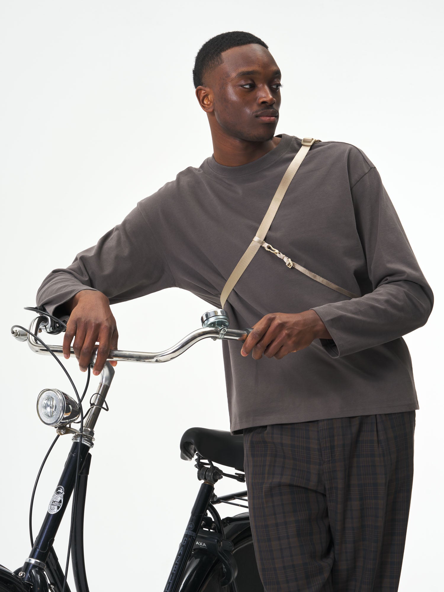 Easy Ride Pouch - Off-White