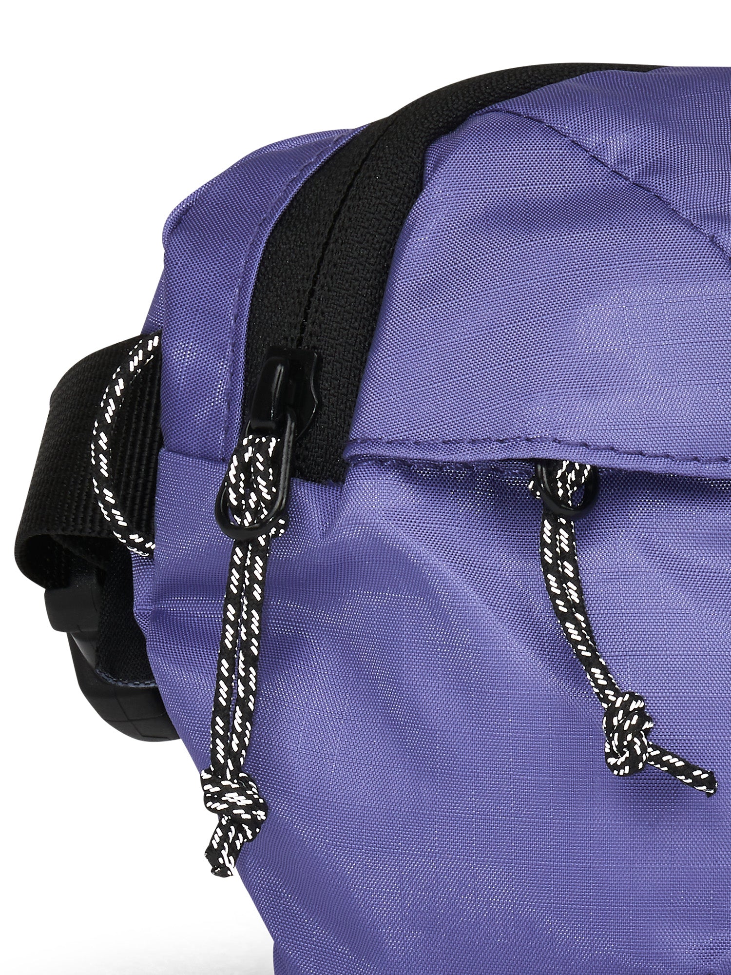AEVOR-Hip-Bag-Ease-Ripstop-Purple-closeup-details