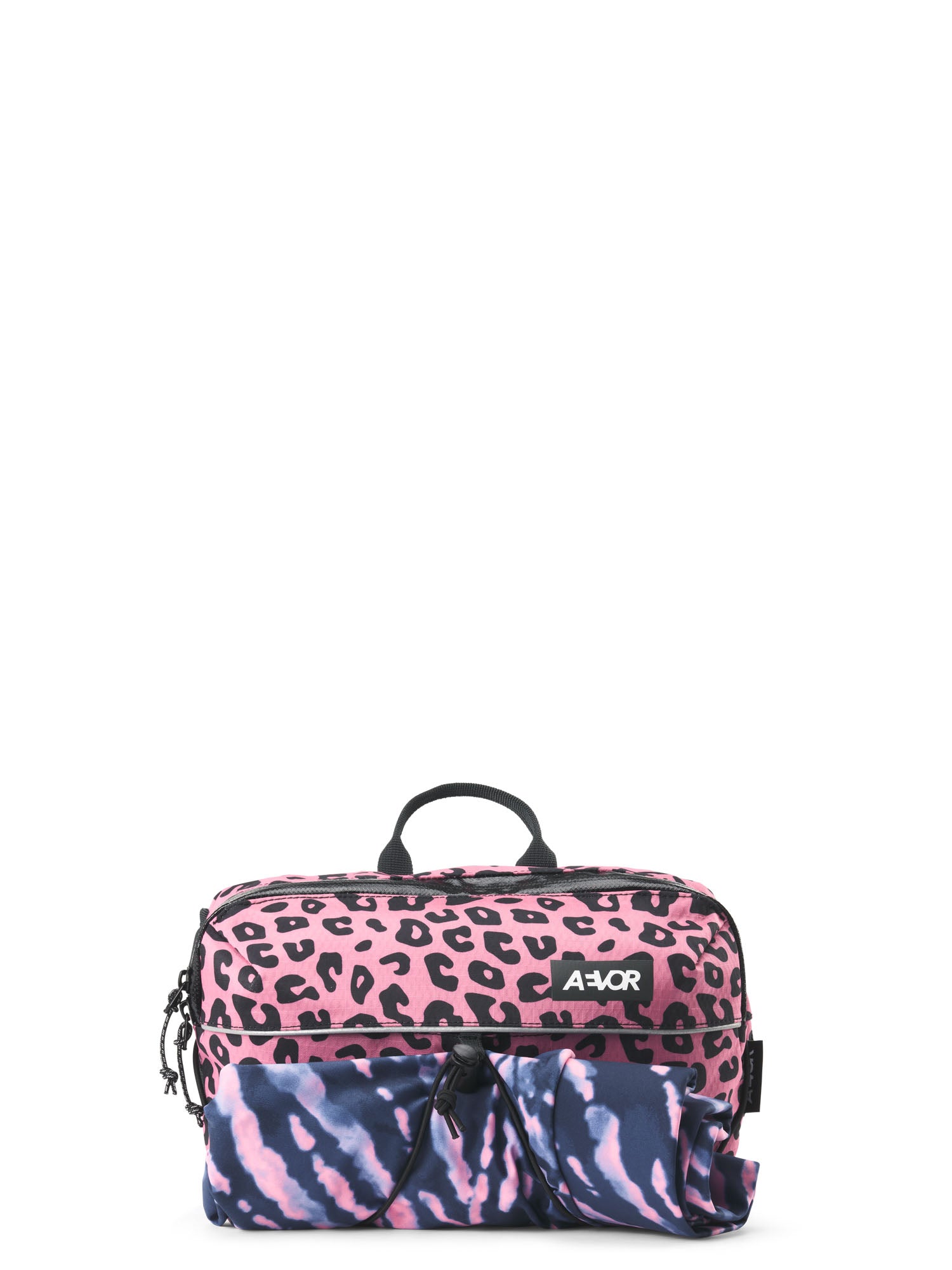 AEVOR-Bar-Bag-Proof-Candy-Leopard-front-details