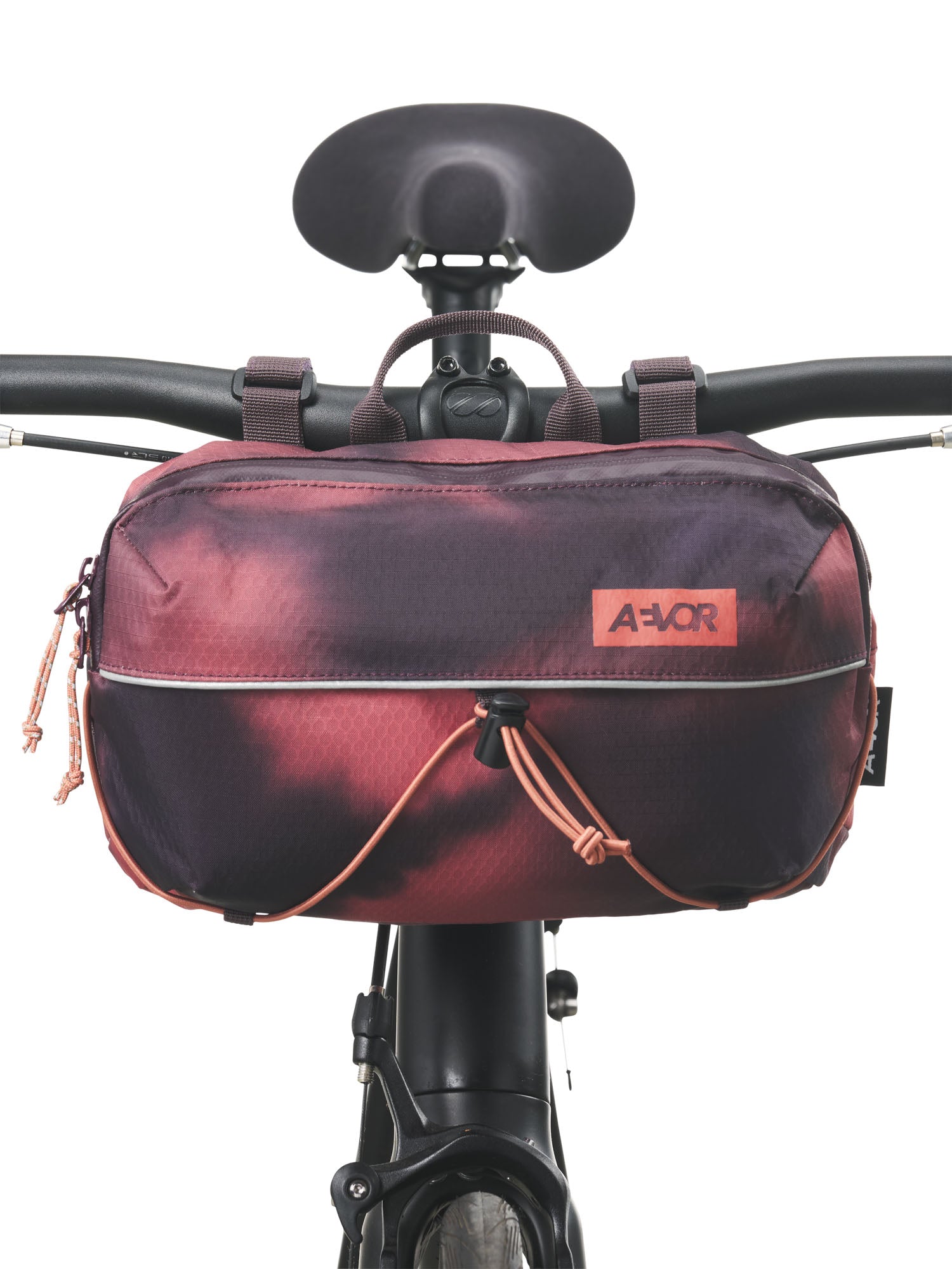 AEVOR-Bar-Bag-Proof-Bleach-Dye-front-detail