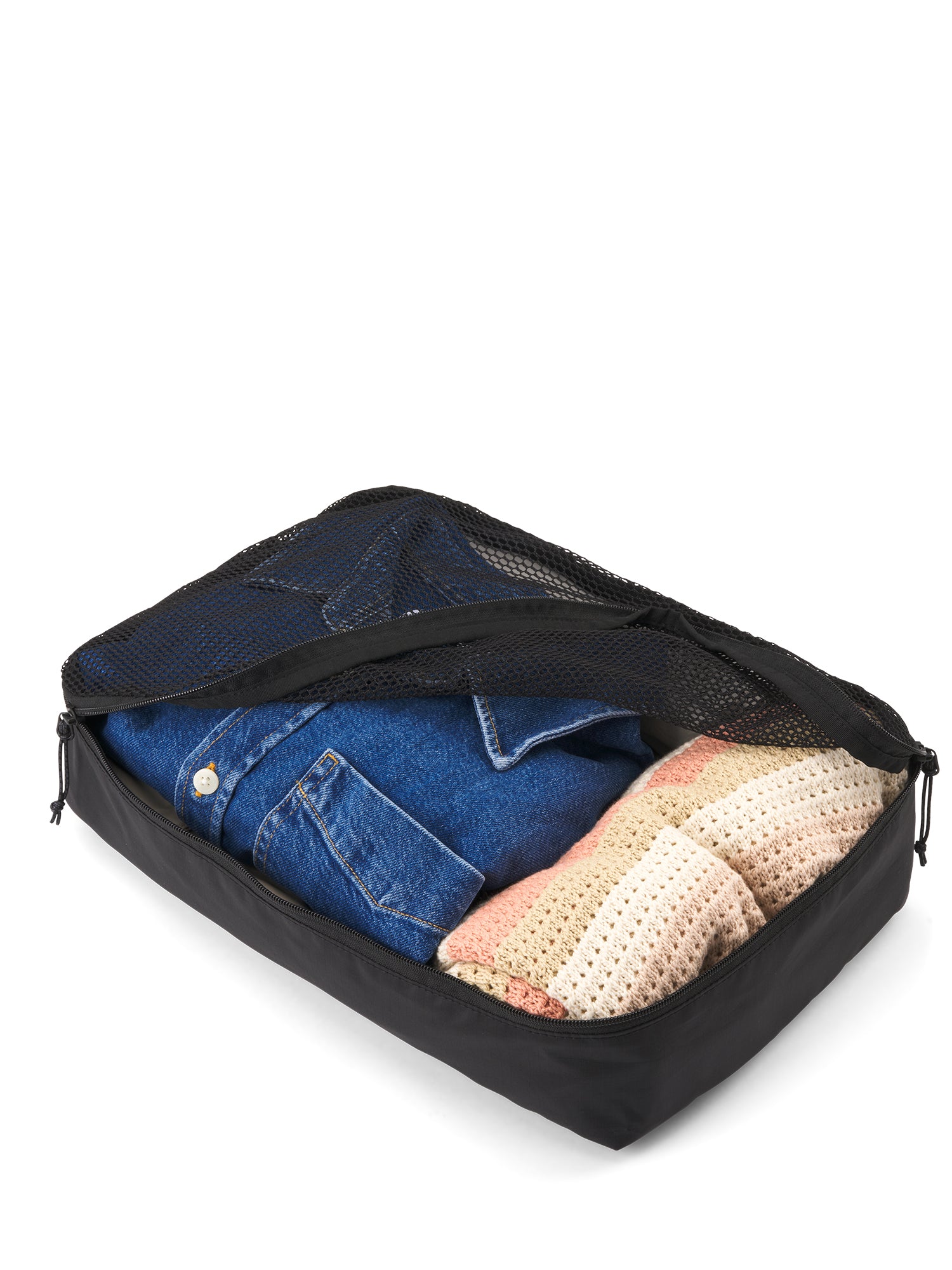 AEVOR-Packing-Cube-Large-openshot-details