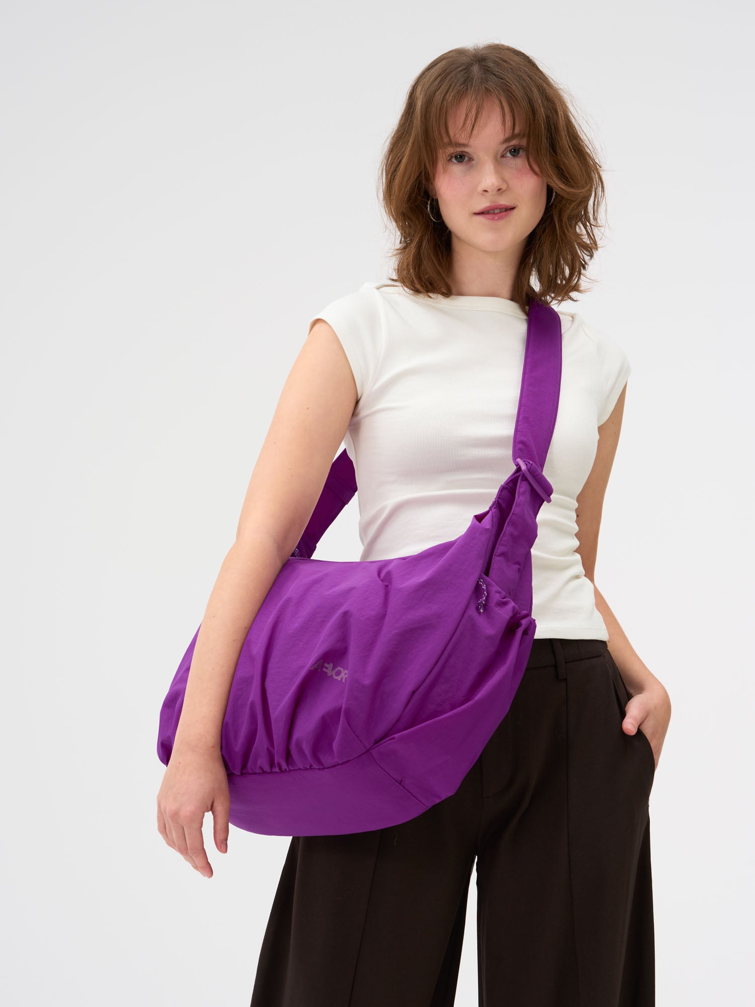 Slouchy Bag - Electric Fuchsia