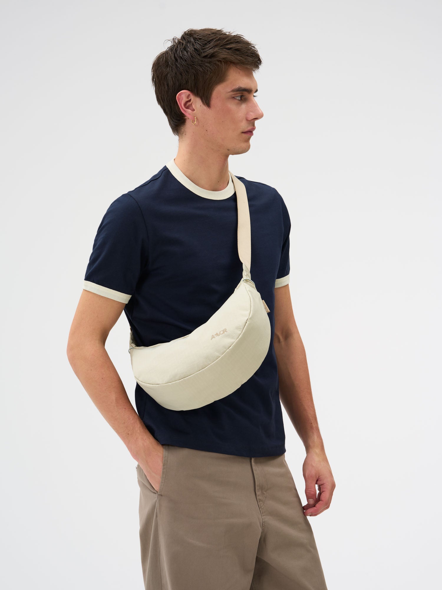 Sling Bag Small - Off-White