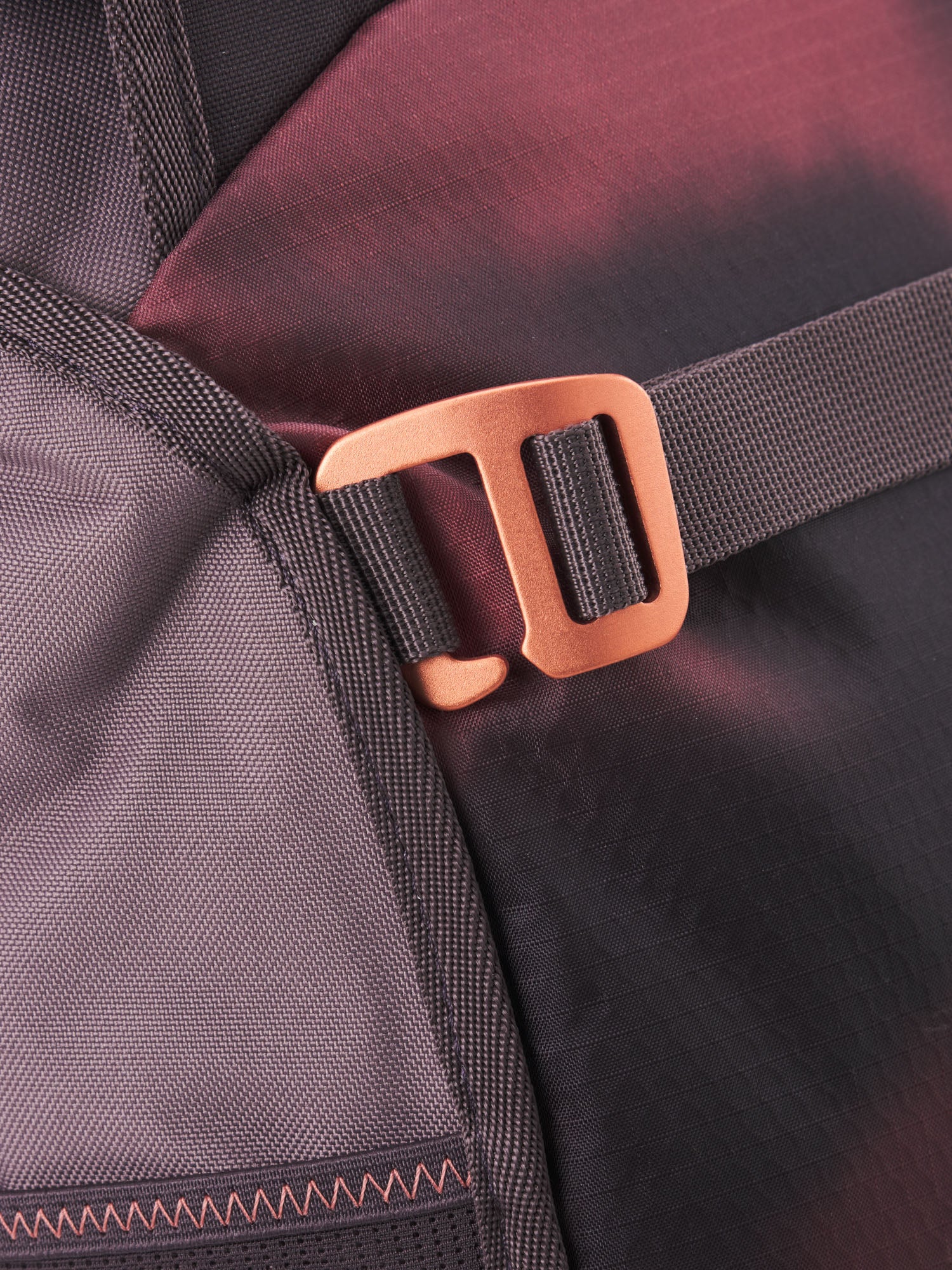 AEVOR-Trip-Pack-Proof-Bleach-Dye-closeup-details