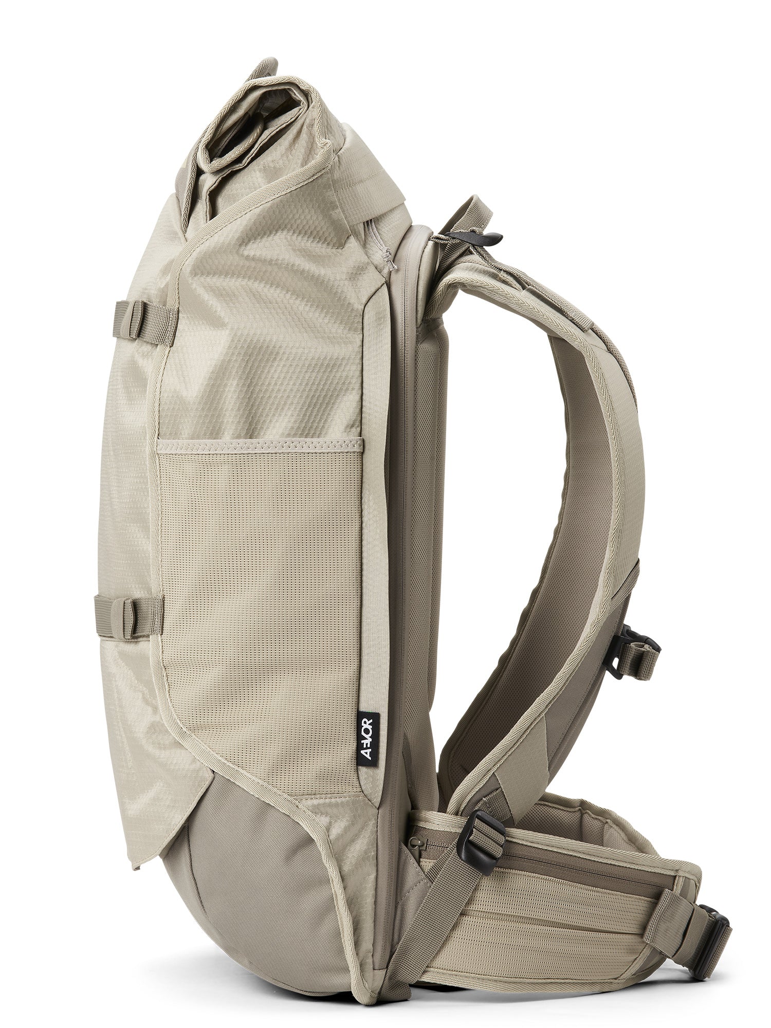 AEVOR-Travel-Pack-Proof-Venus-side