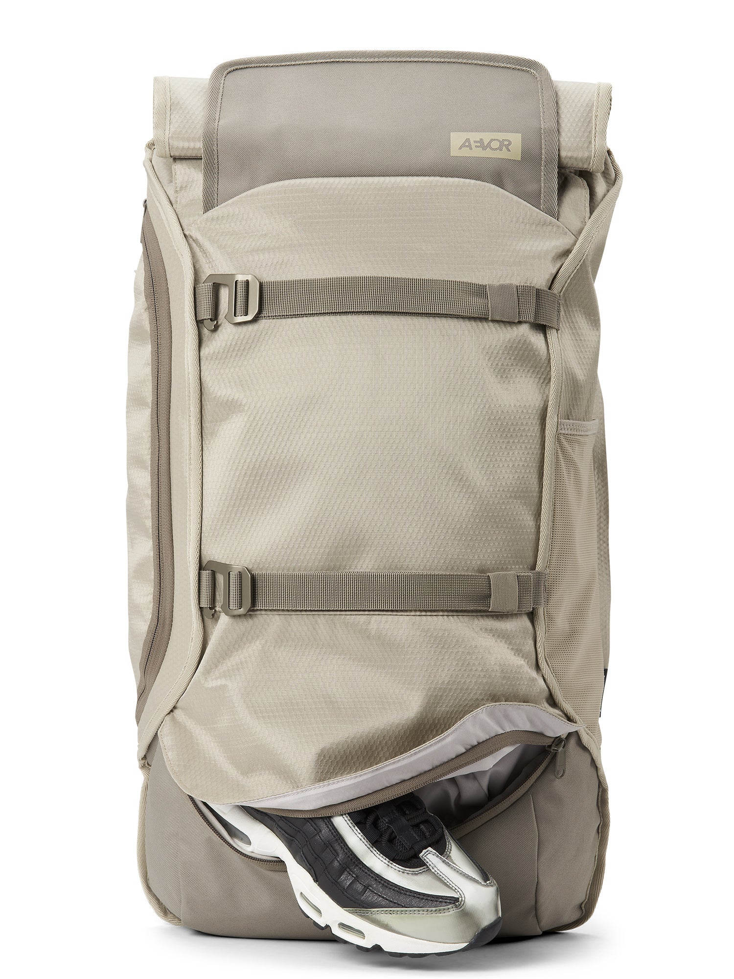 AEVOR-Travel-Pack-Proof-Venus-front-detail