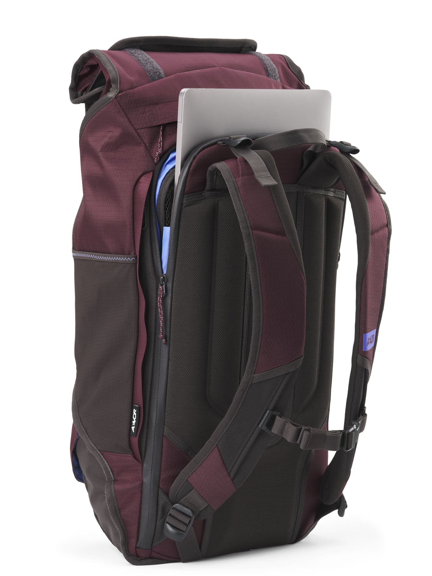 AEVOR-Travel-Pack-Proof-Cherry-Gateau-back-details