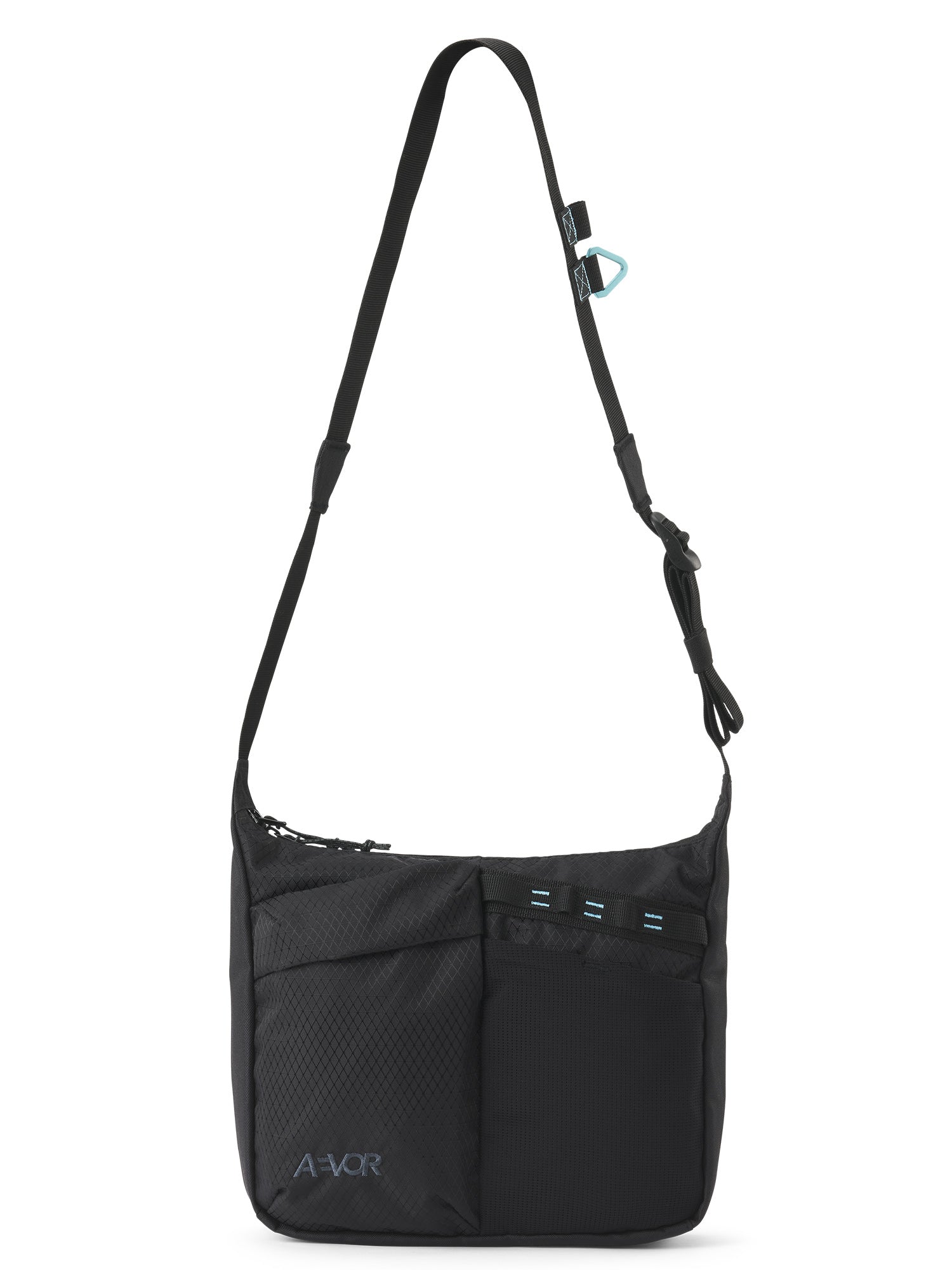 AEVOR-UT-Sacoche-Utility-Black-frontal