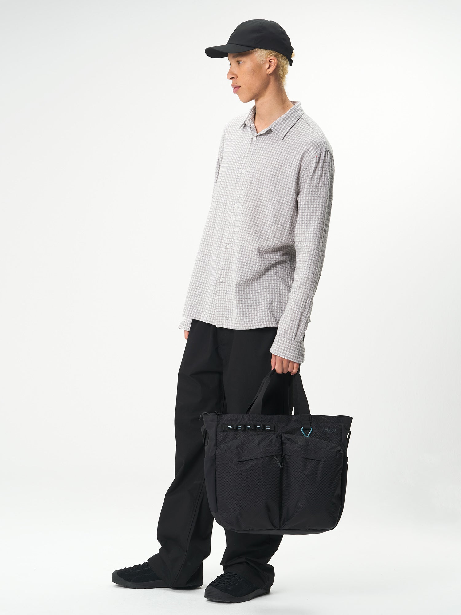 AEVOR-UT-Tote-Utility-Black-model-front