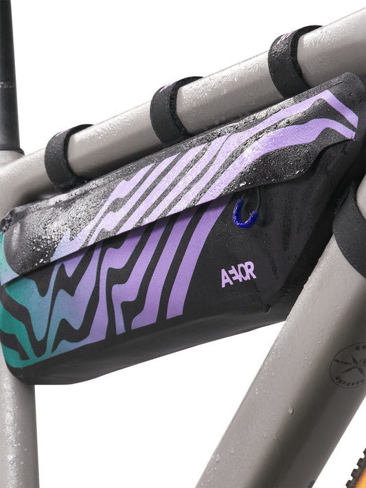 AEVOR-Frame-Pack-Large-Road-Proof-Nightrider-front-detail