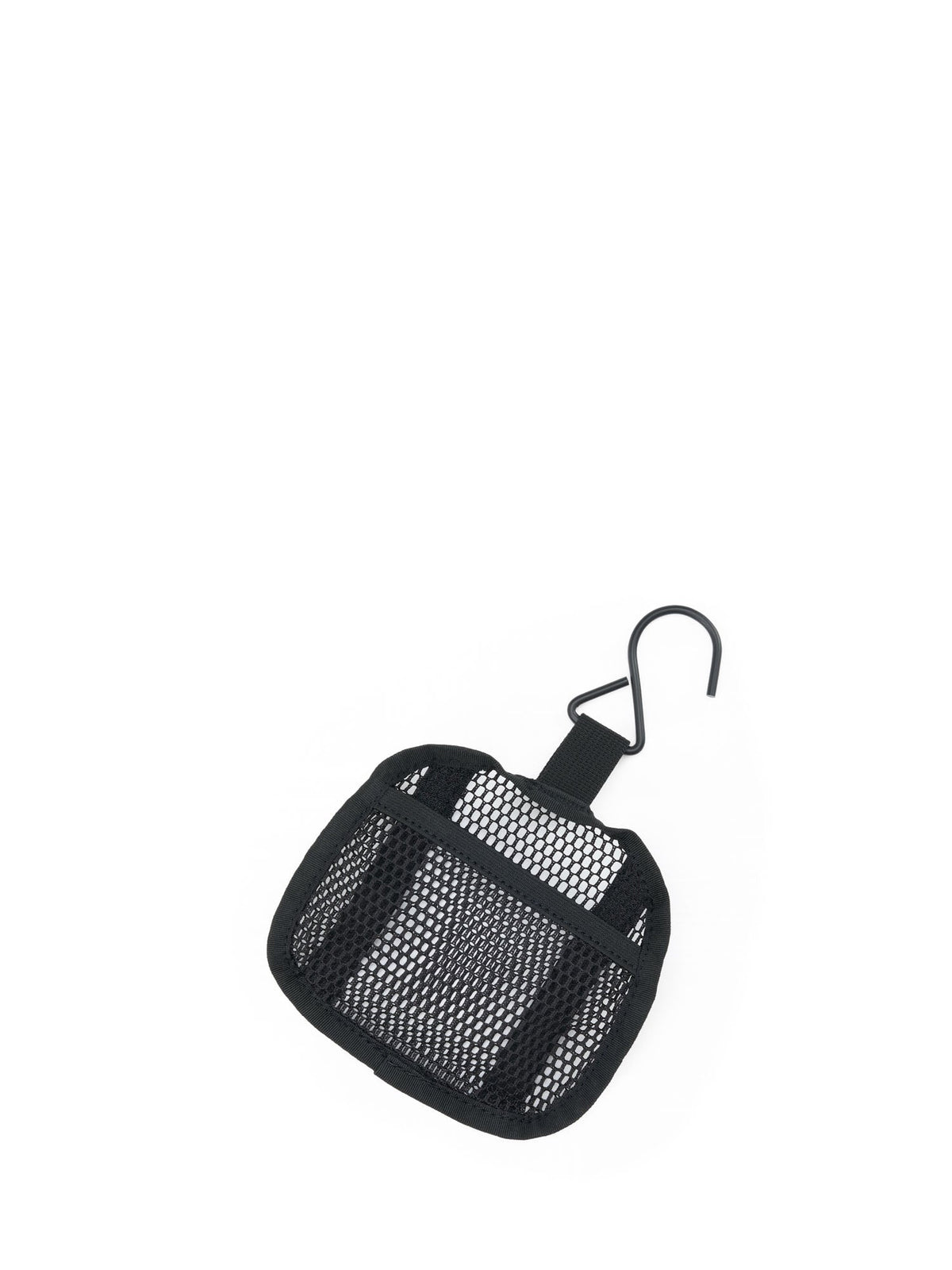 AEVOR-Wash-Pack-Proof-Black-details