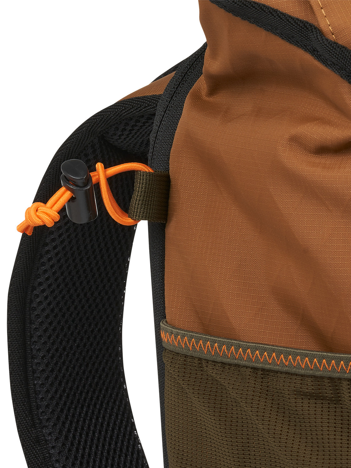 AEVOR-backpack-Trip-Pack-Diamond-Desert-detail