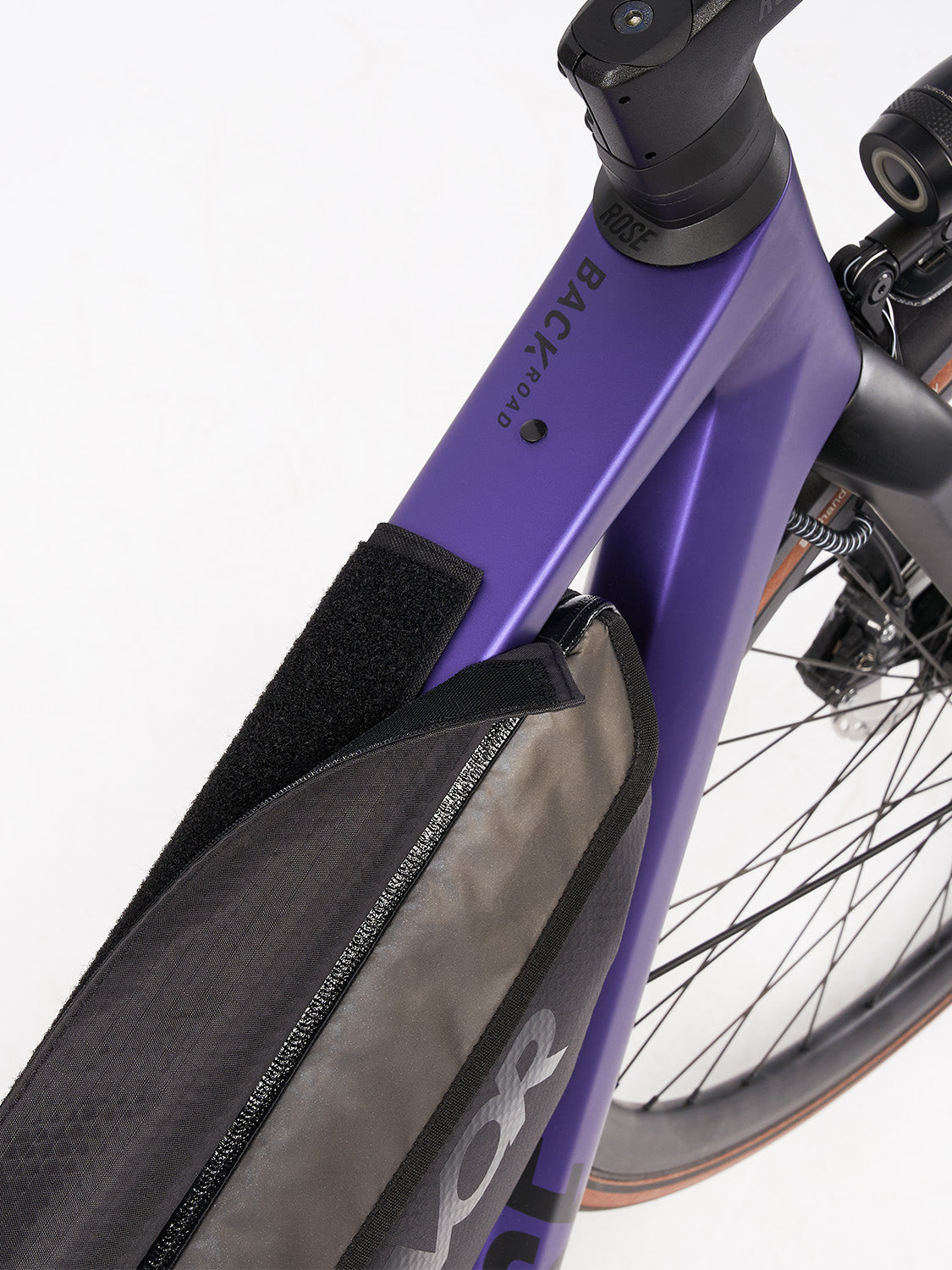 AEVOR-Frame-Bag-Large-Proof-Black-detail