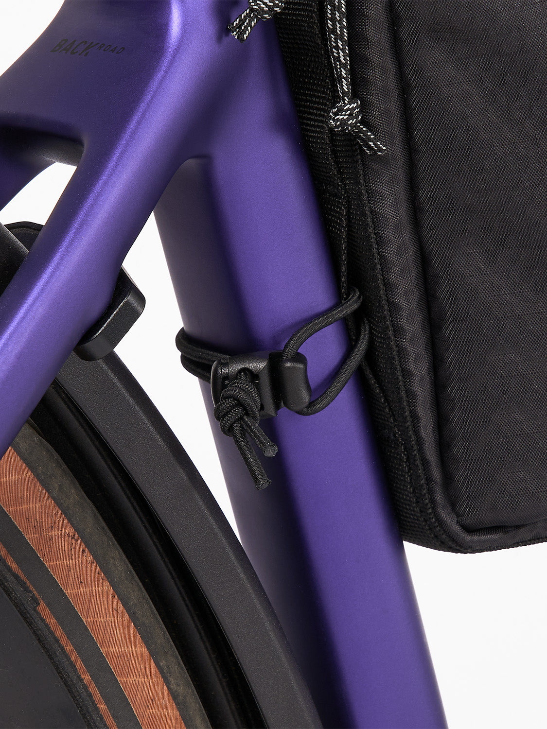 AEVOR-Frame-Bag-Medium-Proof-Black-detail