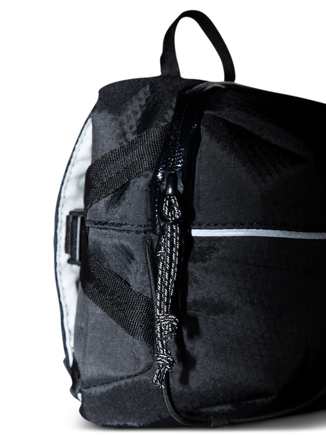 AEVOR-Bar-Bag-Proof-Black-material
