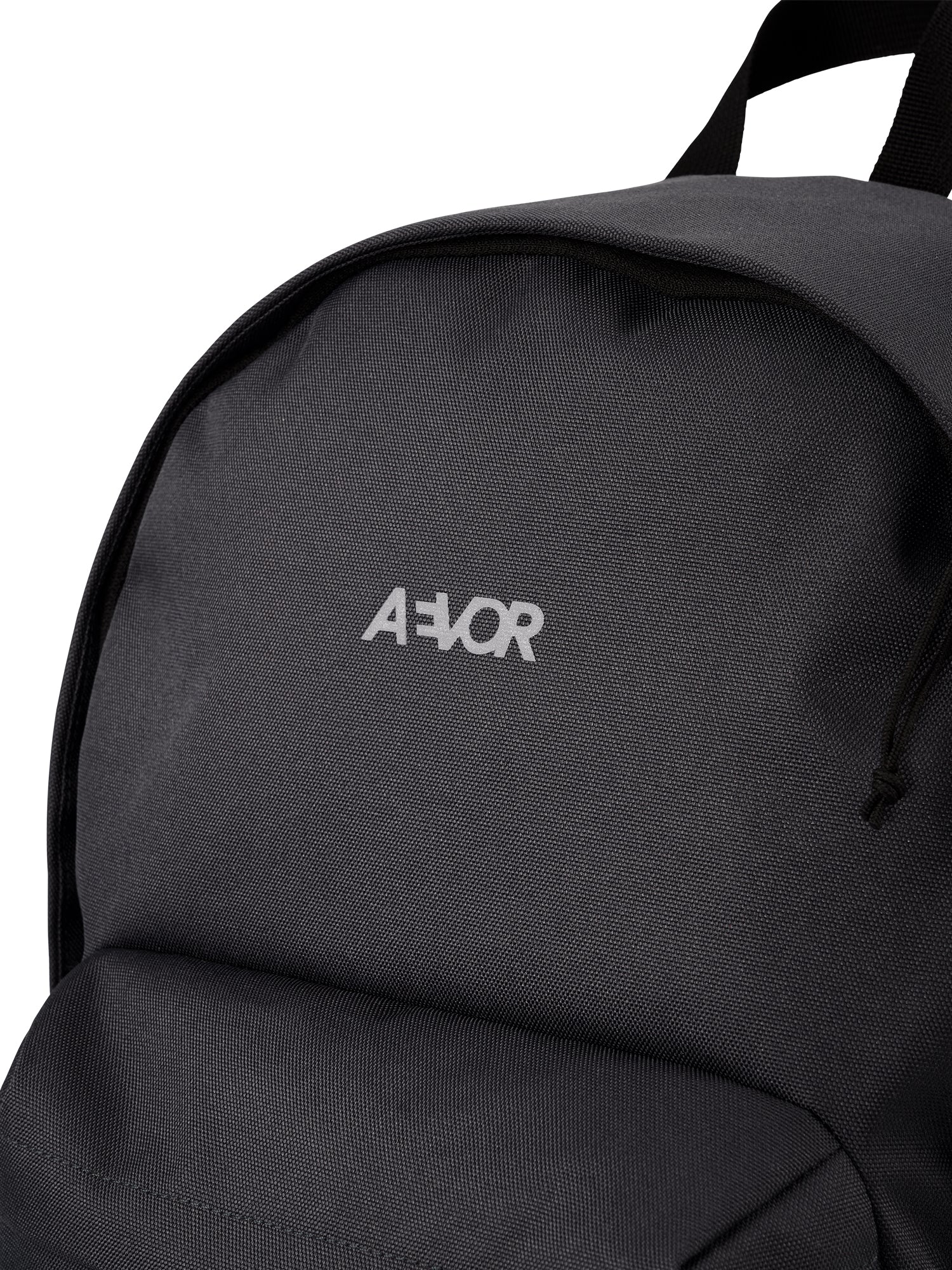 AEVOR-Everyday-Pack-Black-details