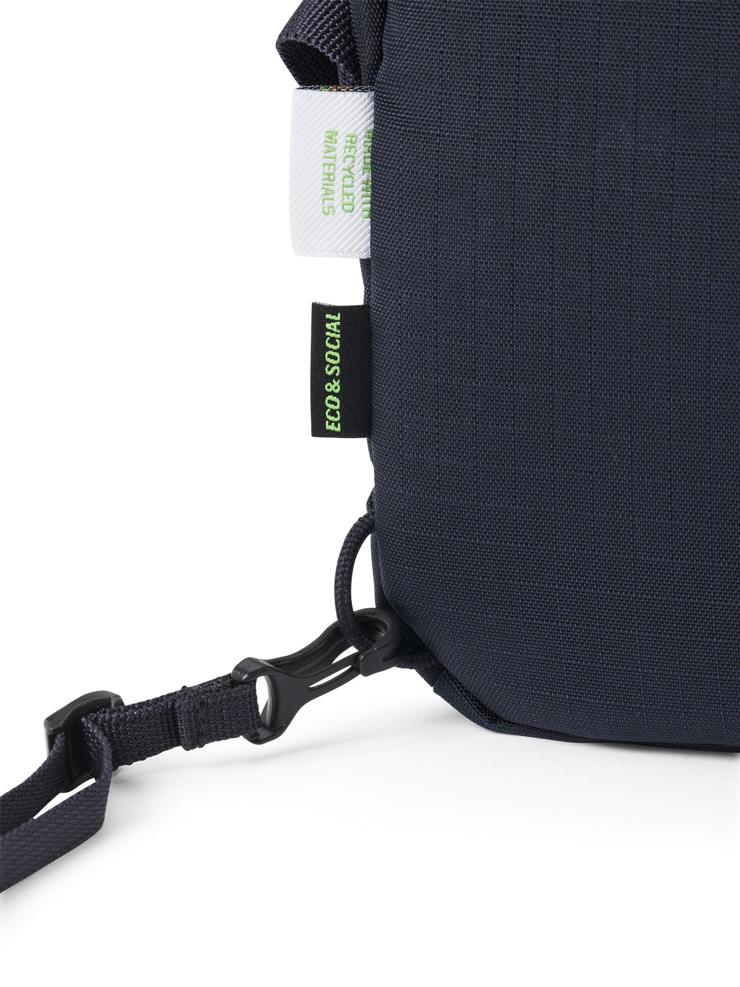 AEVOR-Sacoche-Bag-Diamond-Marine-details