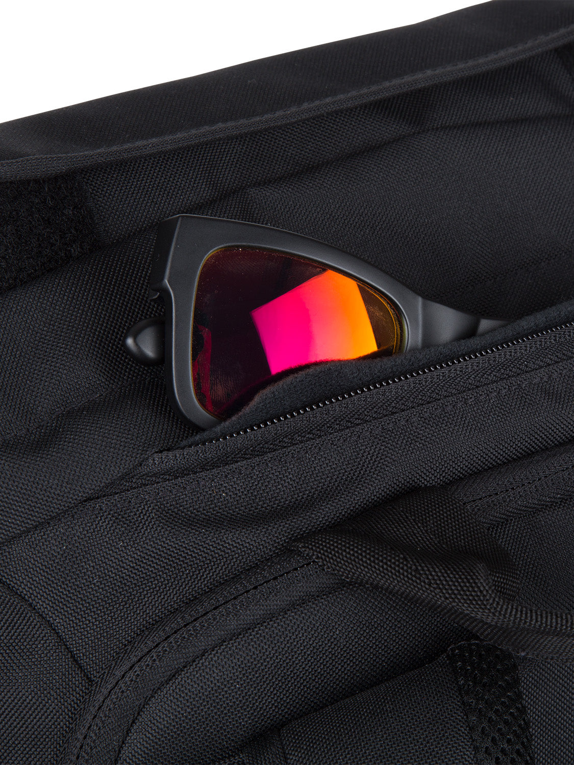 AEVOR-backpack-Trip-Pack-Black-Eclipse-closeup-details
