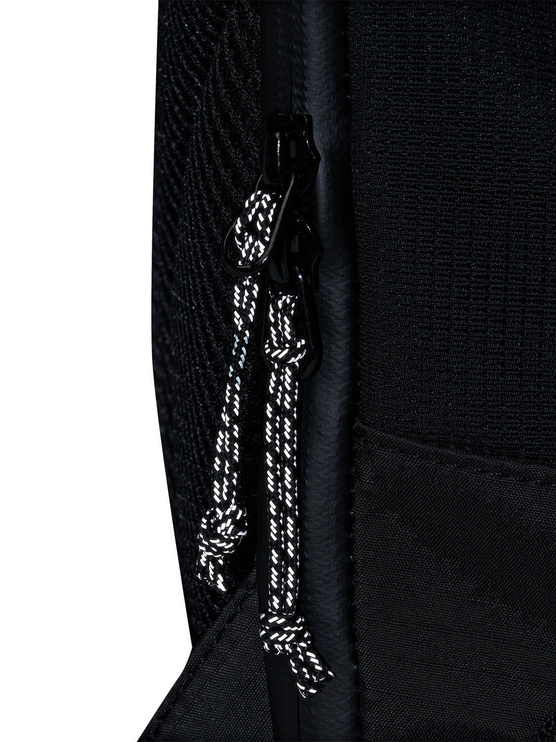 AEVOR-backpack-Trip-Pack-Proof-Black-detail