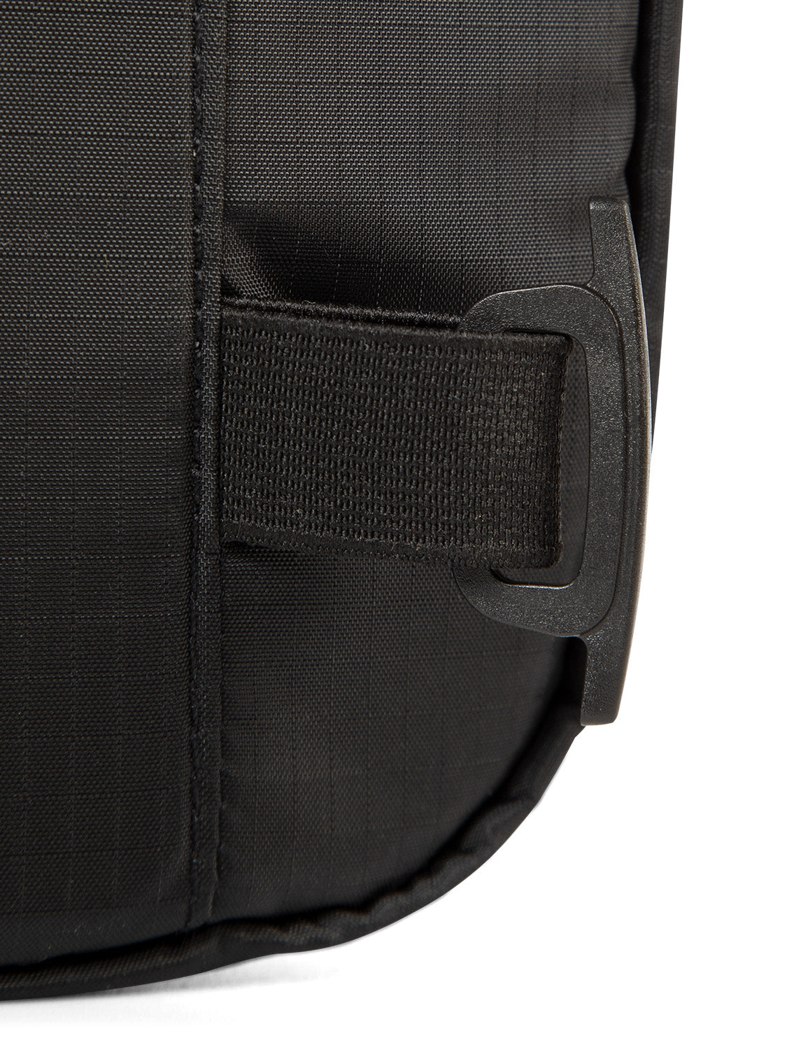 AEVOR-Explore-Unit-Large-Ripstop-Black-detail