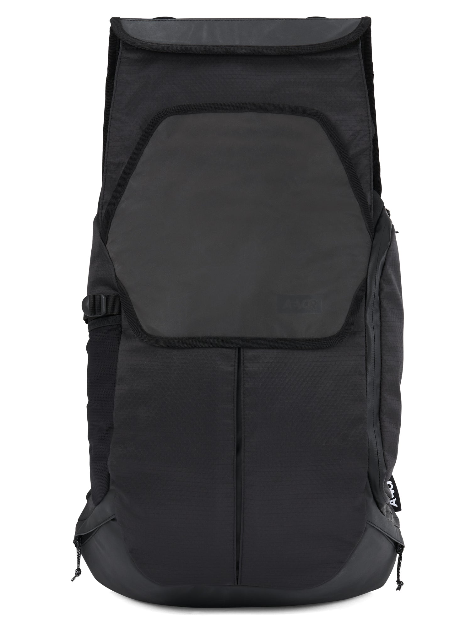 AEVOR-Bike-Pack-Proof-Black-front-details