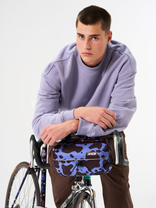 AEVOR-Bar-Bag-Proof-Chocolate-Chip-model-front-details