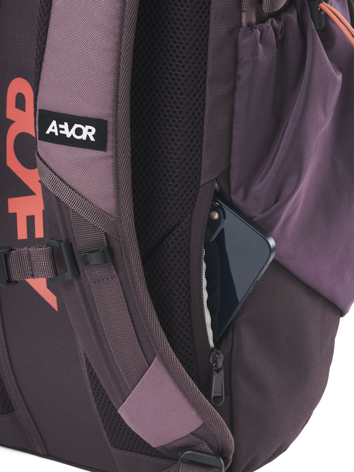 AEVOR-Roll-Pack-Oxy-Purple-closeup-details