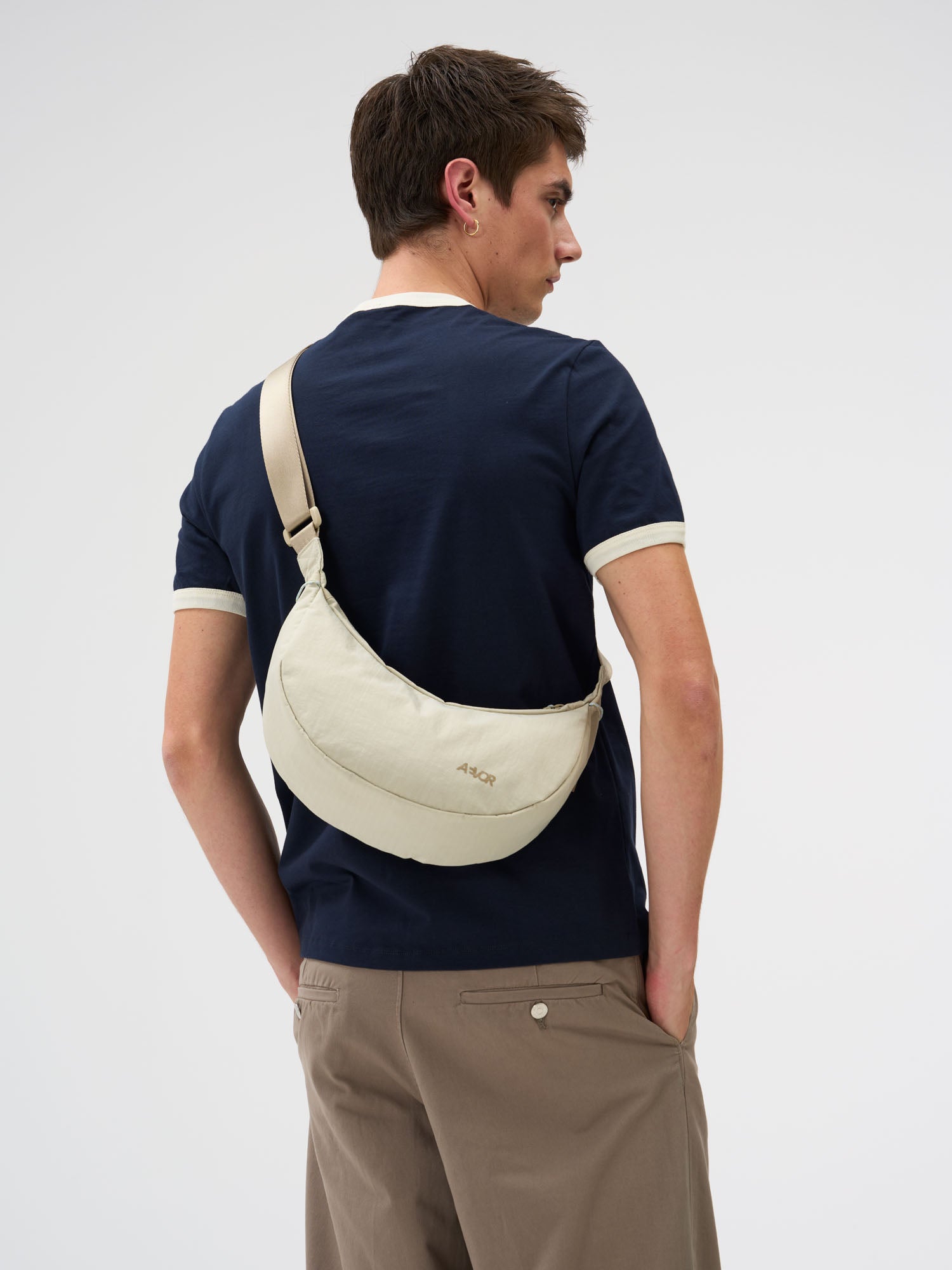 Sling Bag Small - Off-White