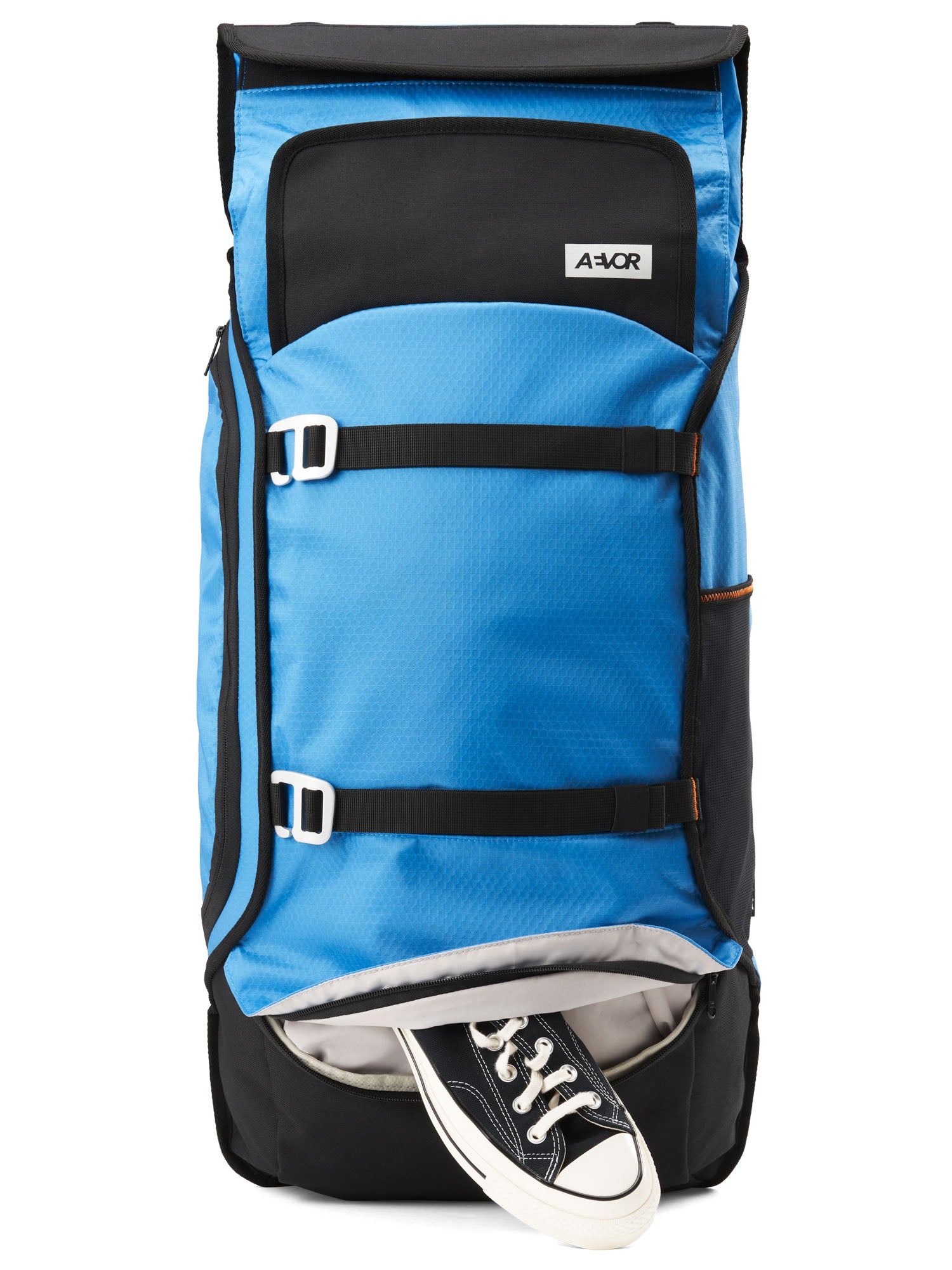 AEVOR-Travel-Pack-Proof-Retro-Blue-front-details