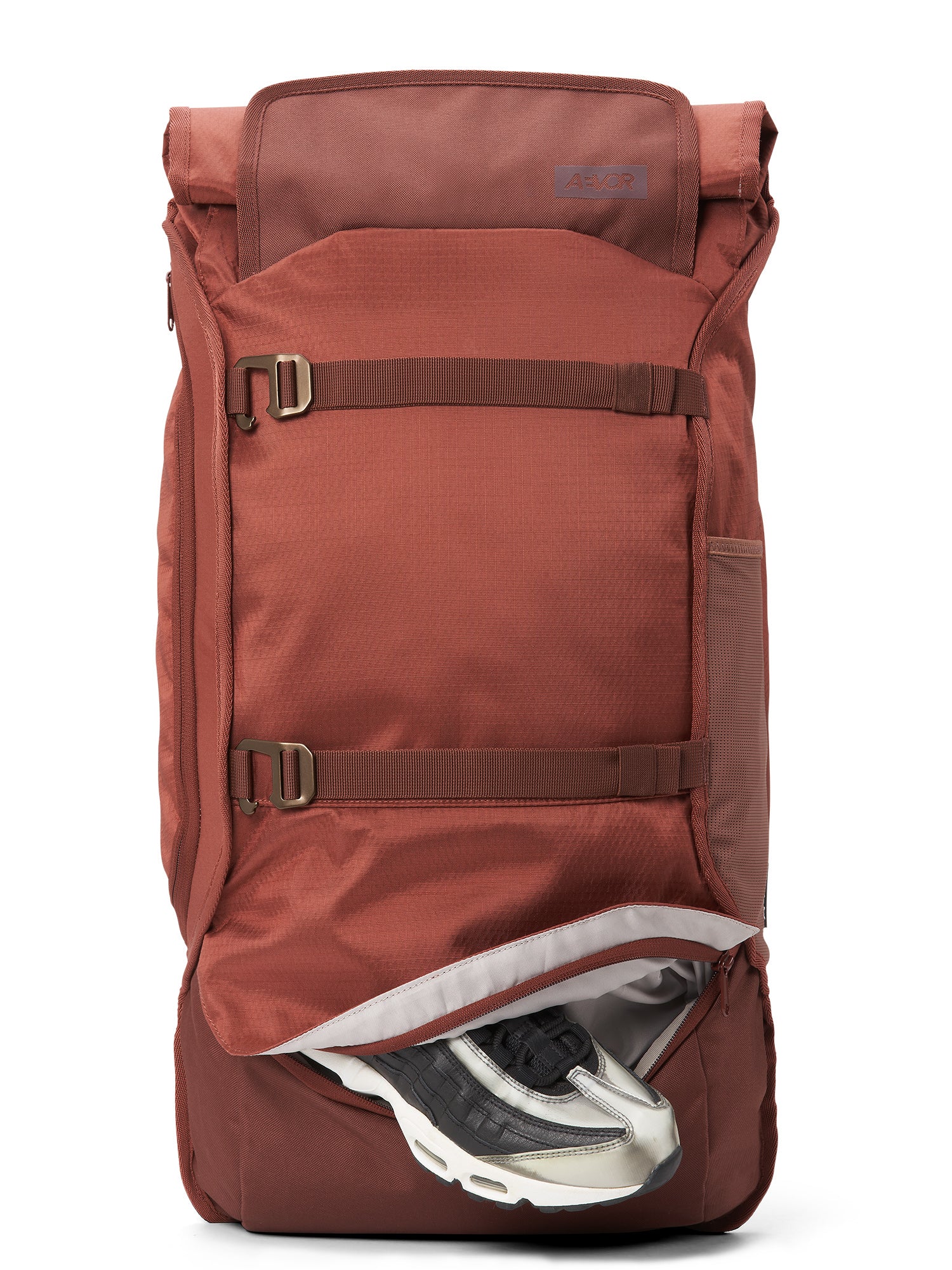 TRAVEL PACK Modern Urban Design with Hiking Backpack Functions AEVOR