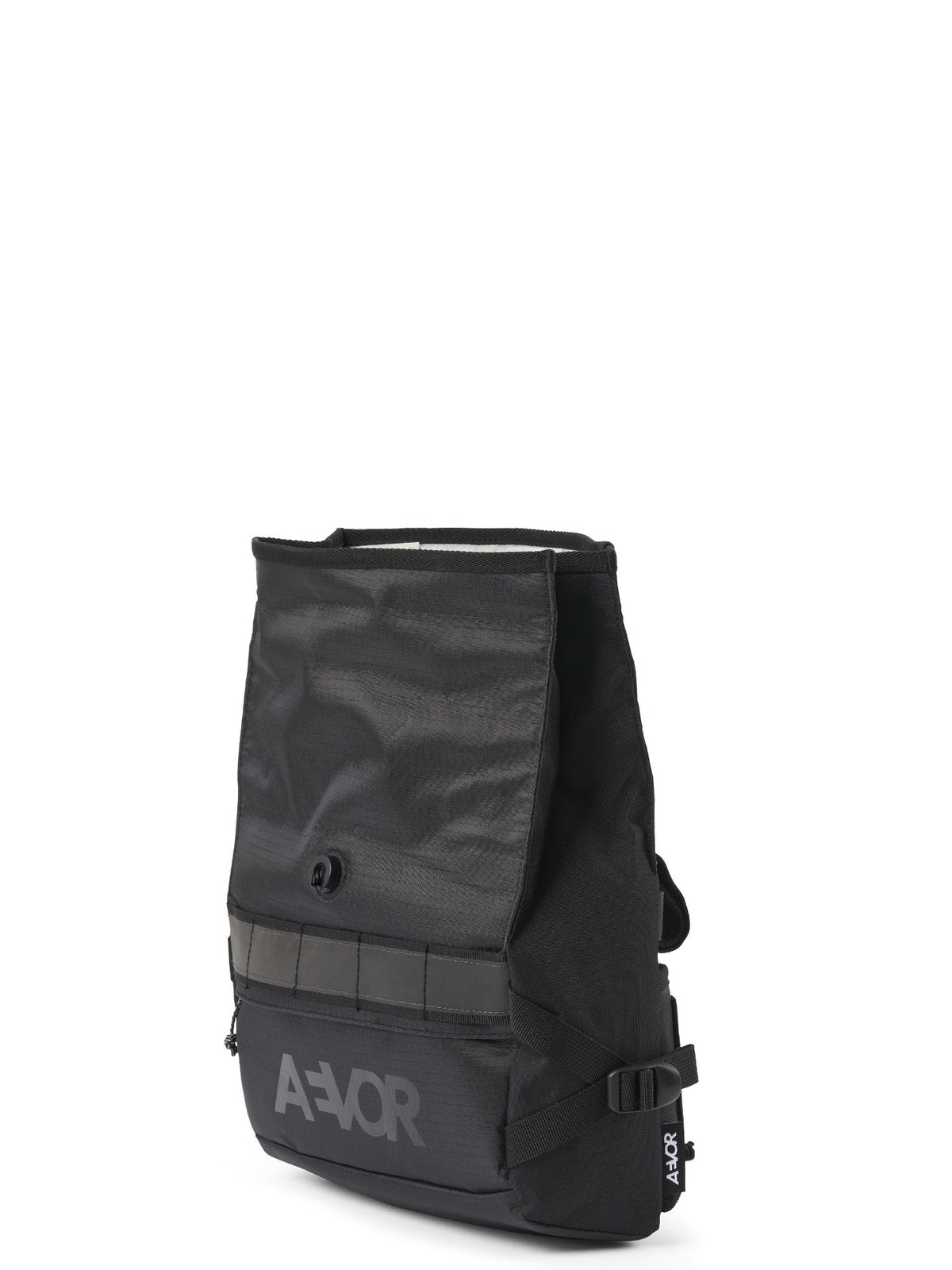 AEVOR-Waist-Pack-Proof-Black-front-detail
