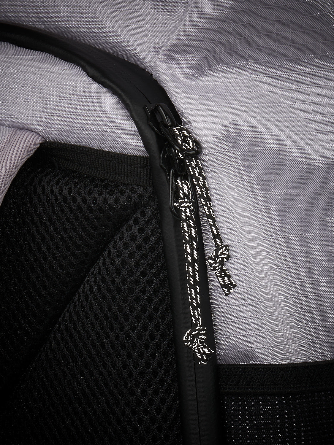AEVOR- backpack-Trip-Pack-Proof-Haze-detail