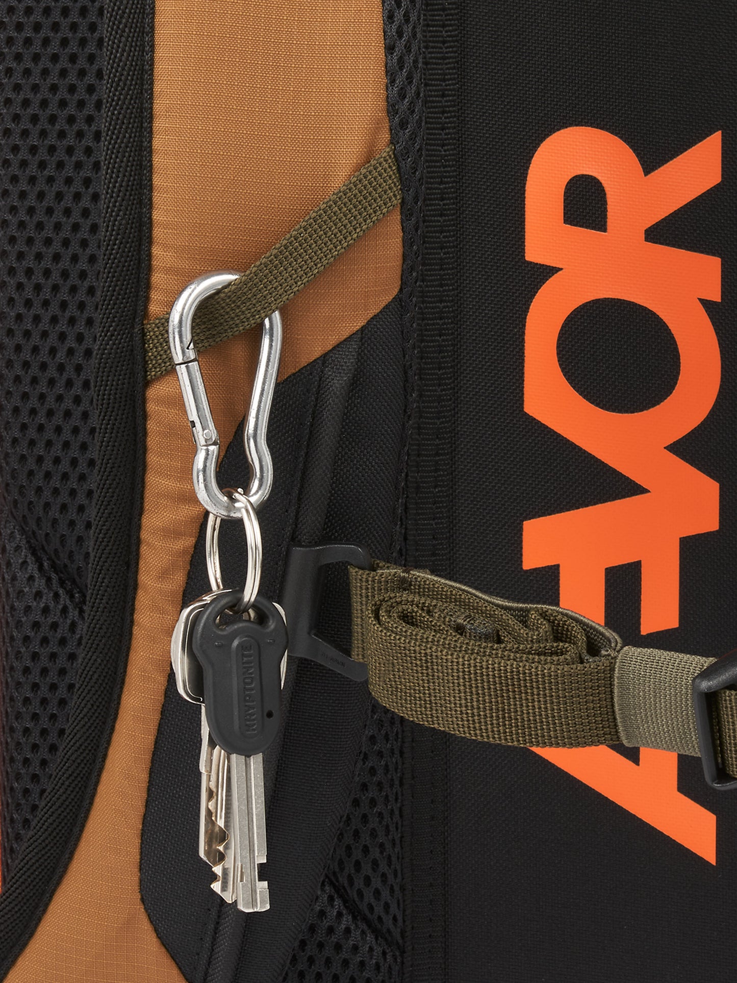 AEVOR-backpack-Daypack-Diamond-Desert-detail