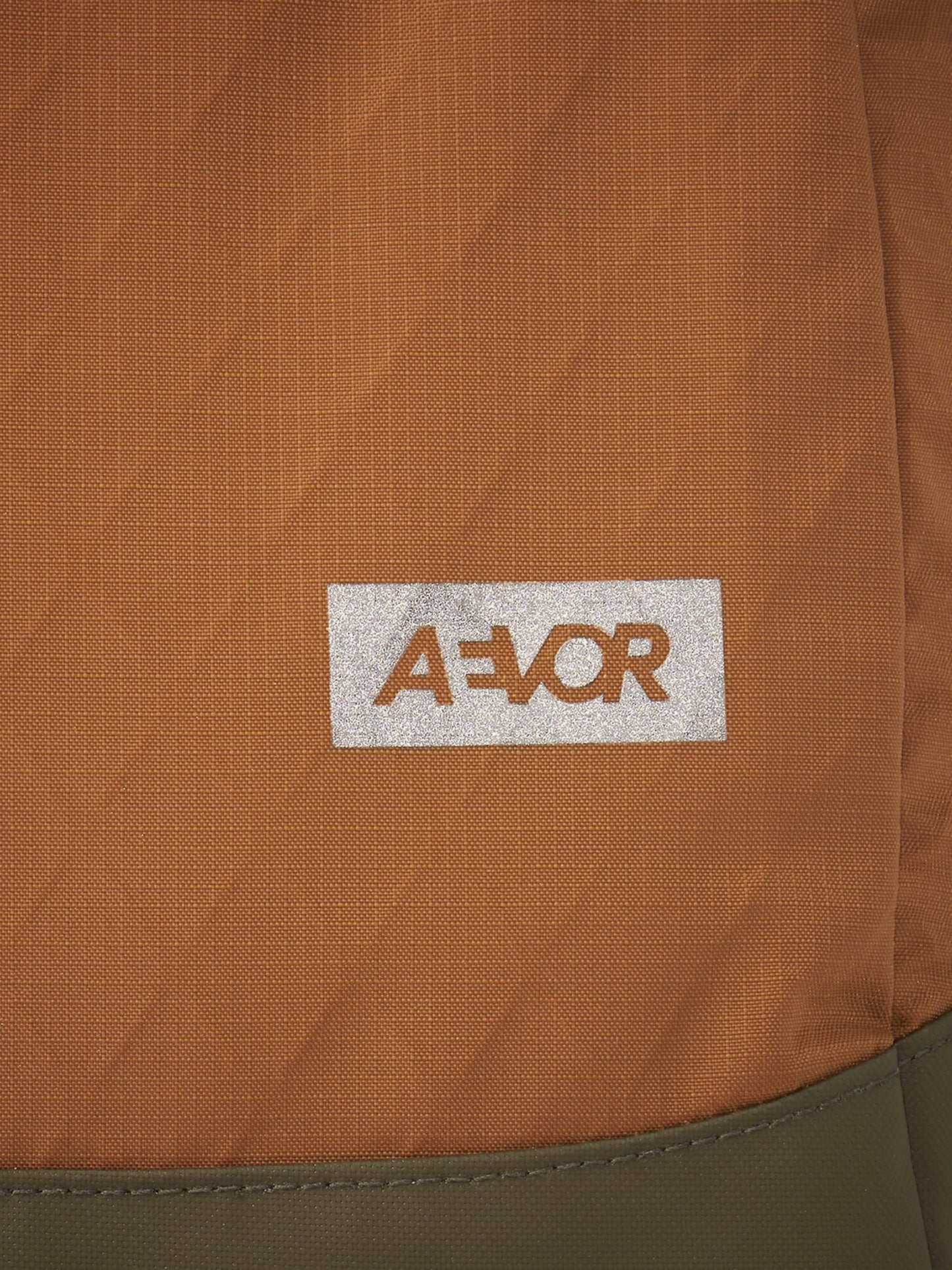 AEVOR-backpack-Daypack-Diamond-Desert-detail