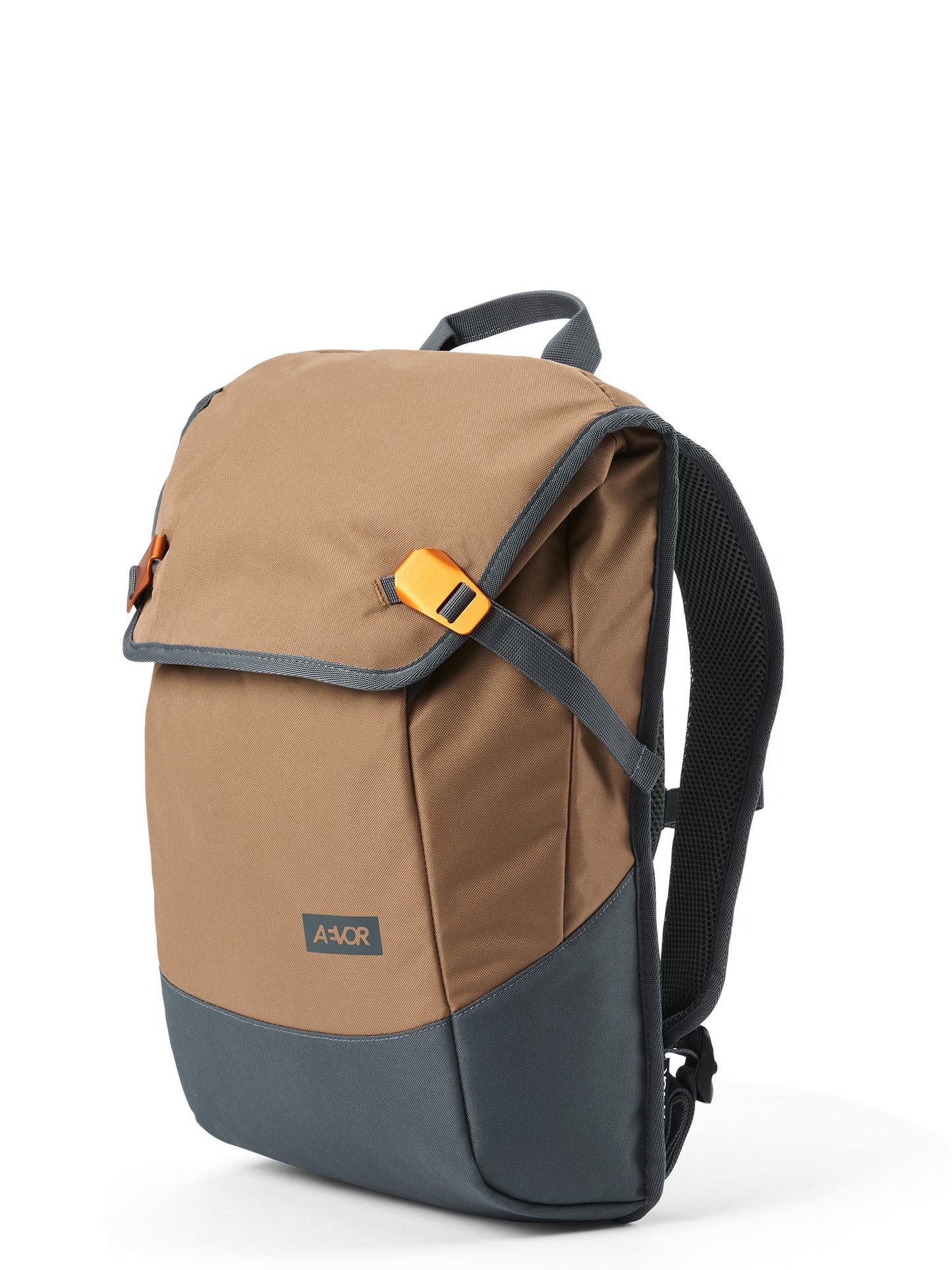 AEVOR-Daypack-California-Hike-front