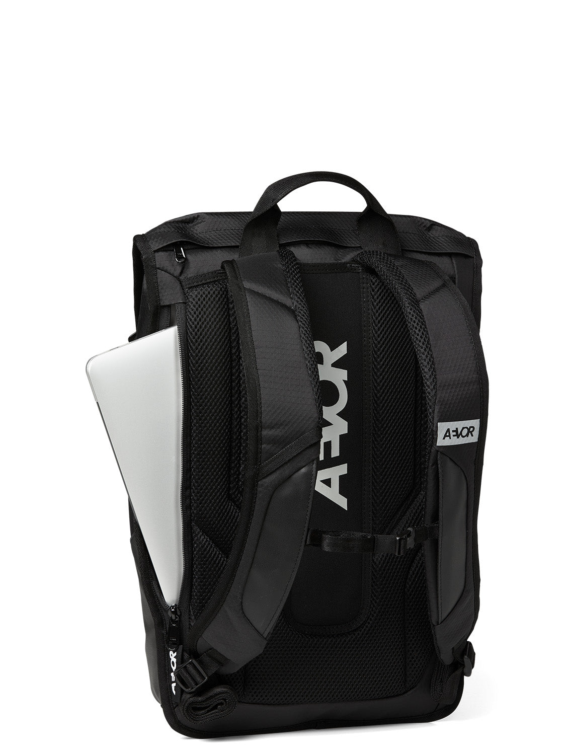 AEVOR-backpack-Daypack-Proof-Black-back