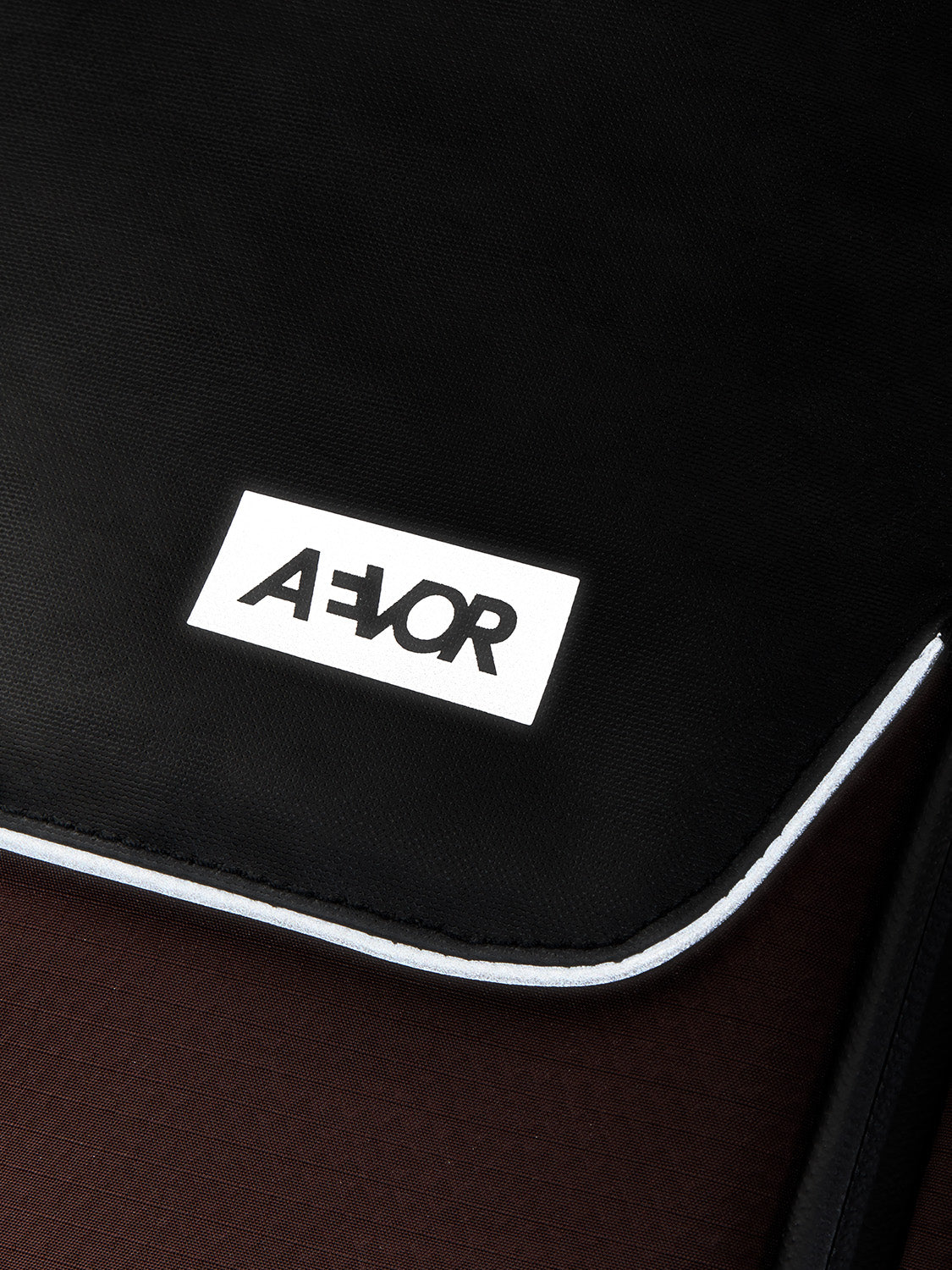 AEVOR-backpack-Bike-Pack-Proof-Maroon-reflective-detail