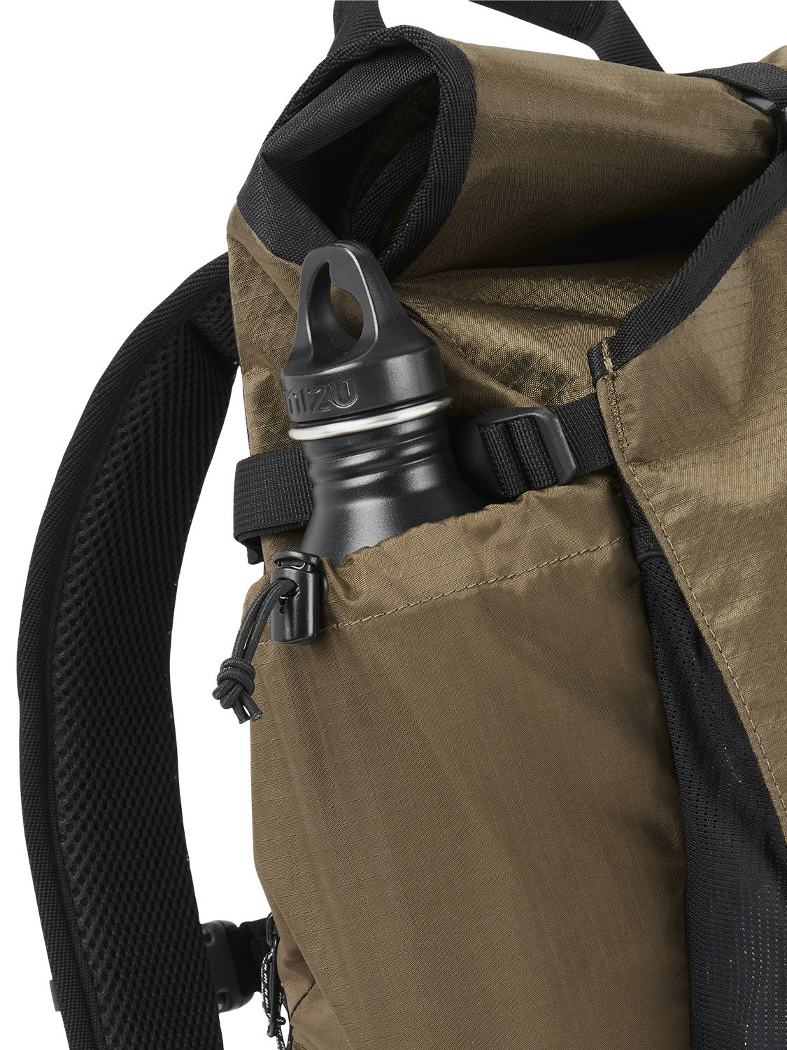 AEVOR-backpack-Rollpack-Proof-Olive-Gold-detail