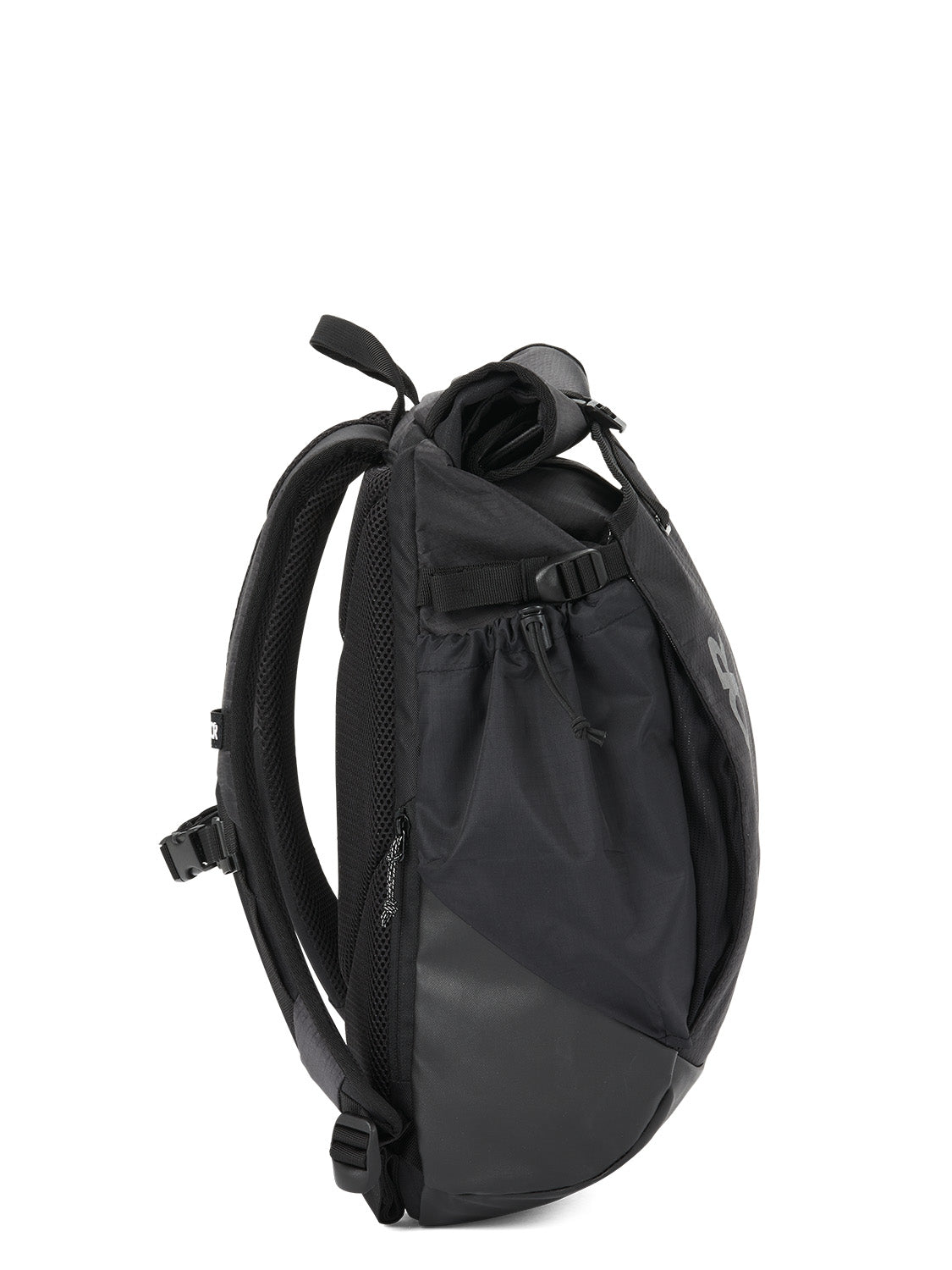 AEVOR-backpack-Rollpack-Proof-Black-side