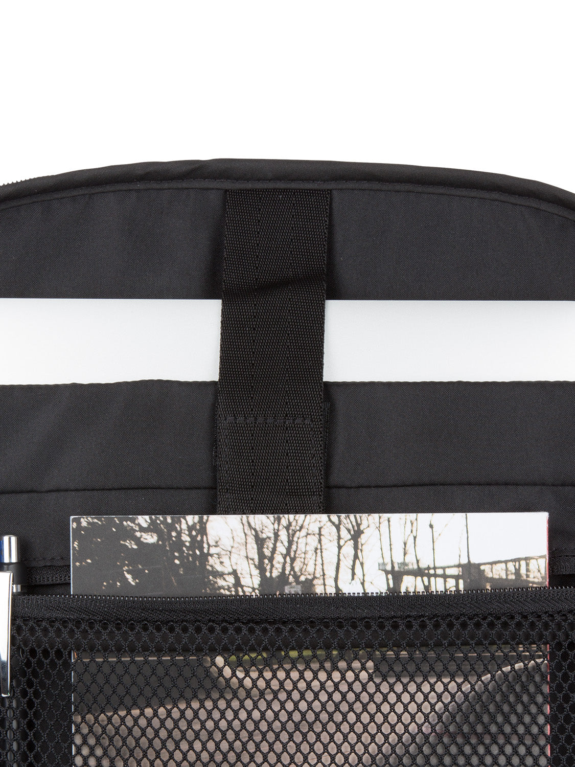 AEVOR-backpack-Trip-Pack-Black-Eclipse-detail