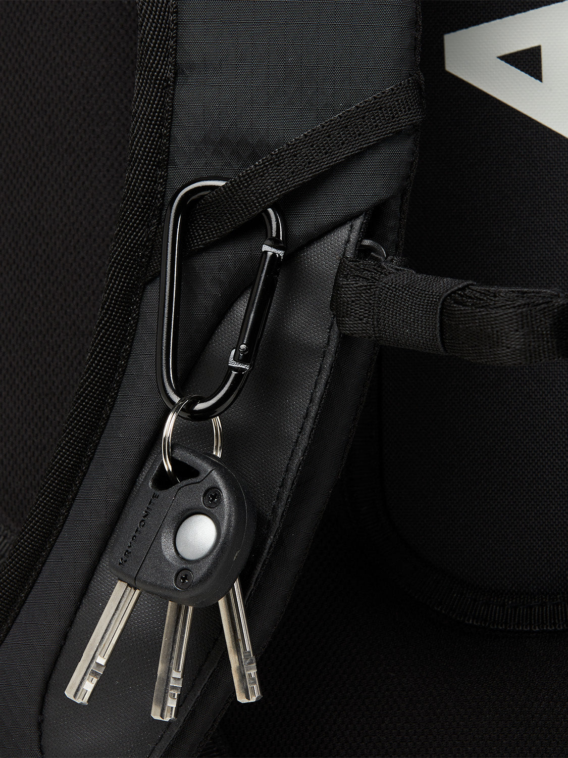 AEVOR-backpack-Travel-Pack-Proof-Black-detail