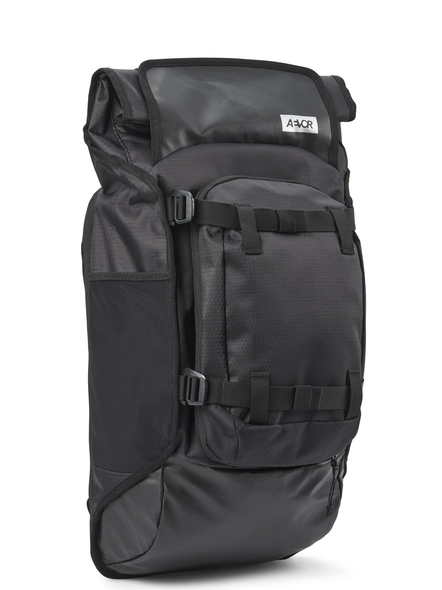 AEVOR-Volume-Pack-Proof-Black-front-detail