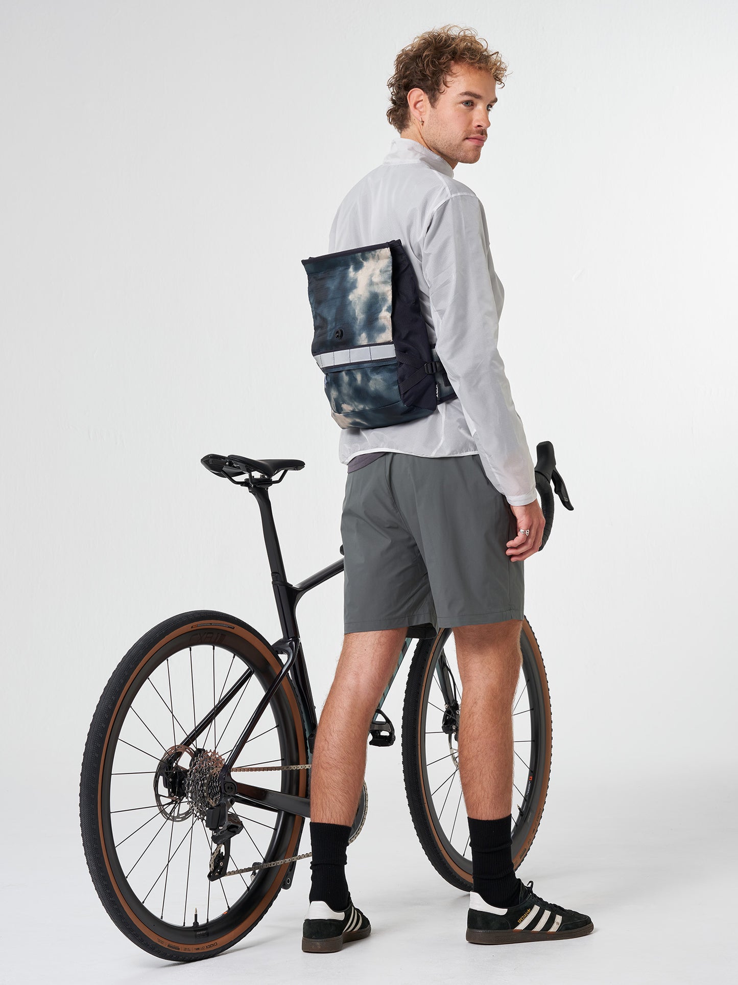 AEVOR-Waist-Pack-Proof-Tie-Dye-model-front-detail